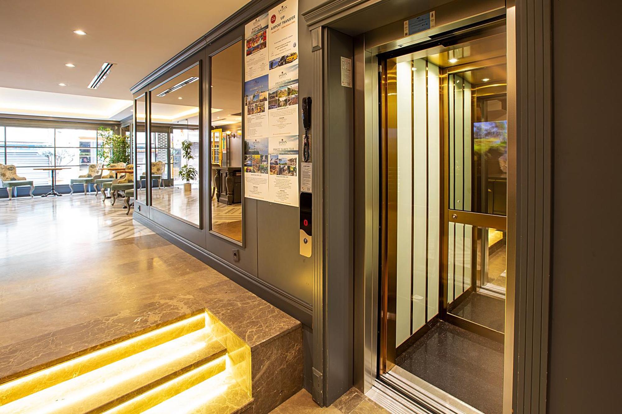 Aston Hotel Taksim Istambul Extérieur photo